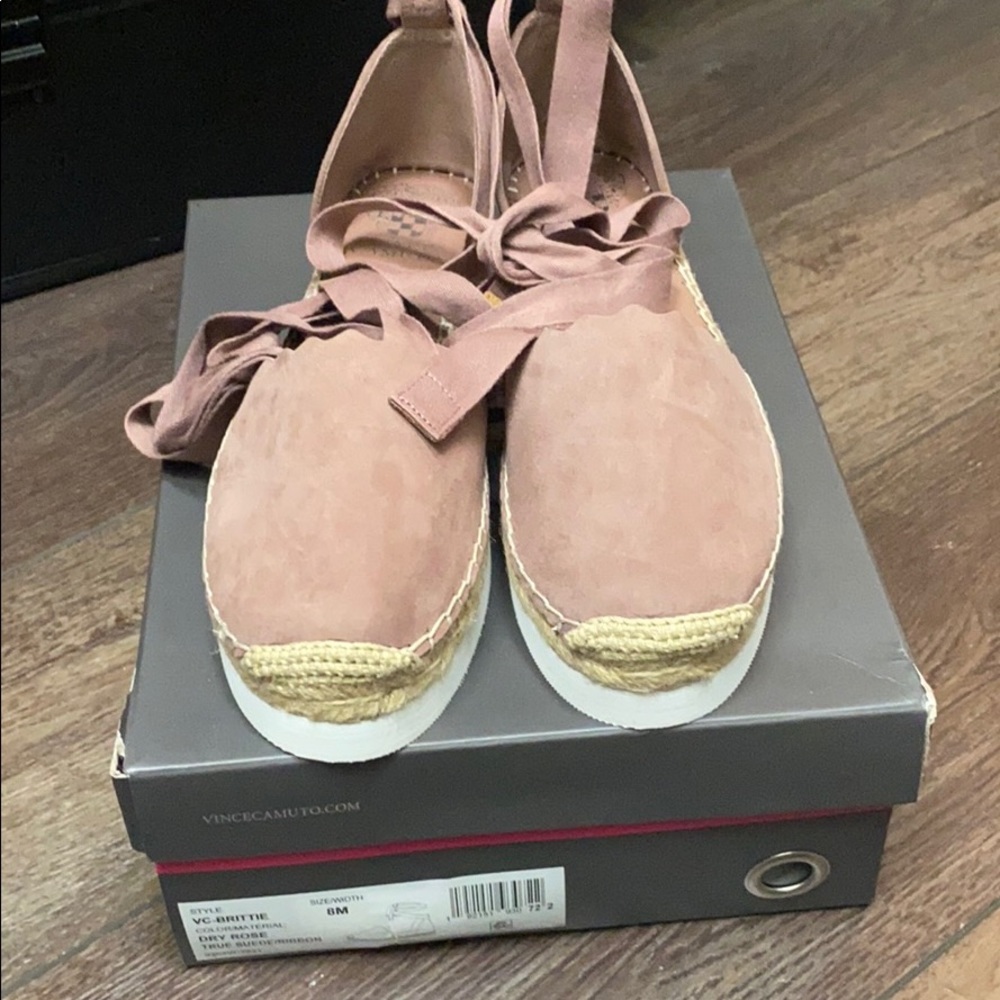 Vince Camuto Brittoe espadrilles